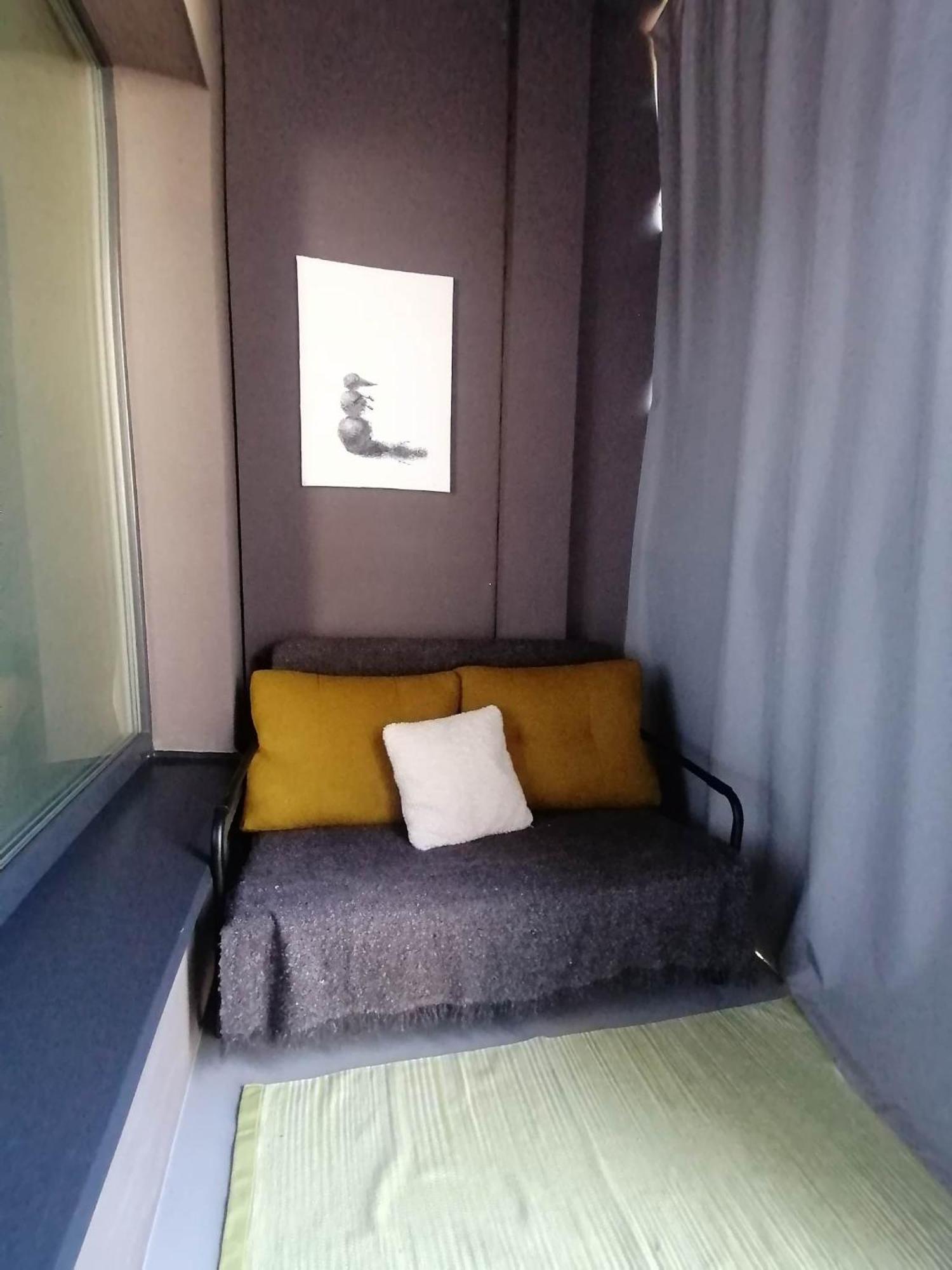 Erdvi Studija Spacious Studio Apartment Self Check In ヴィリニュス エクステリア 写真